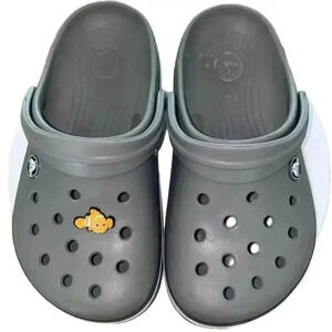 𝅺UNISEX Crocs Size Junior 2 Gray Pre-Loved Jibbitz Nemo Included